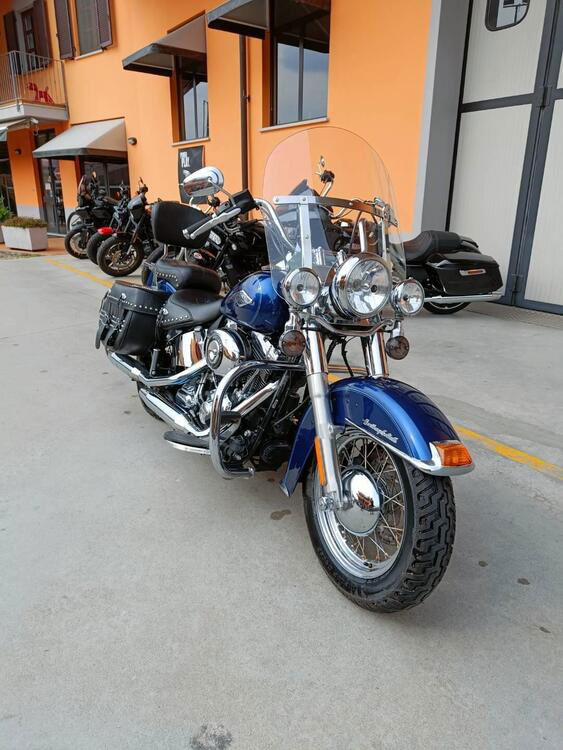 Harley-Davidson 1690 Heritage Classic (2011 - 17) - FLSTC (3)