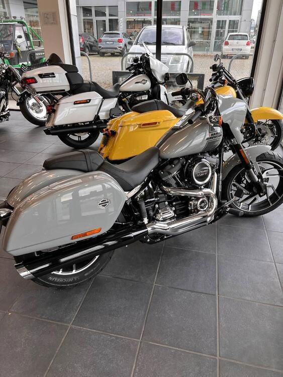 Harley-Davidson Sport Glide (2021 - 24)