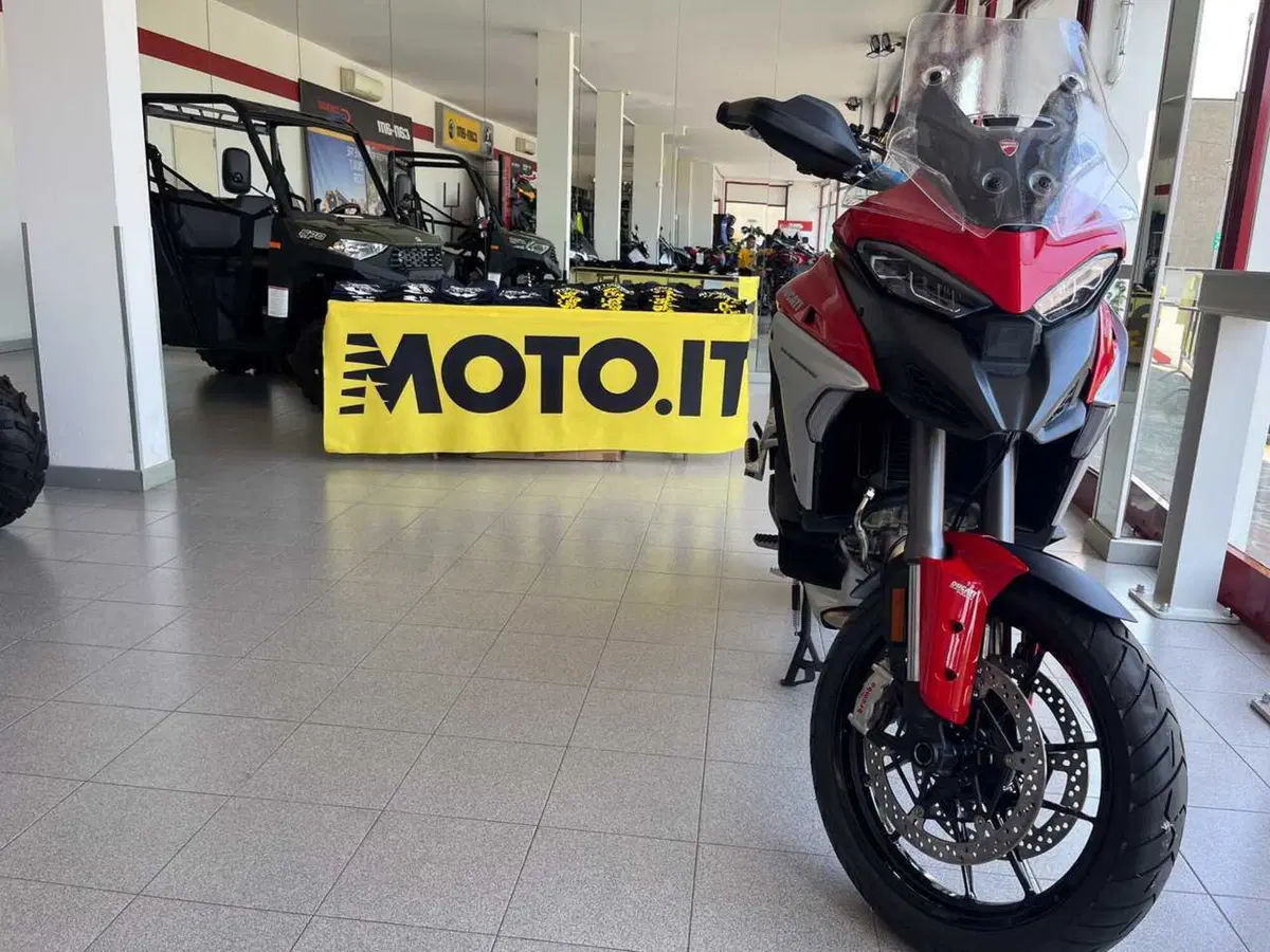 Il 20 luglio torna la Motornight Experience  (4)