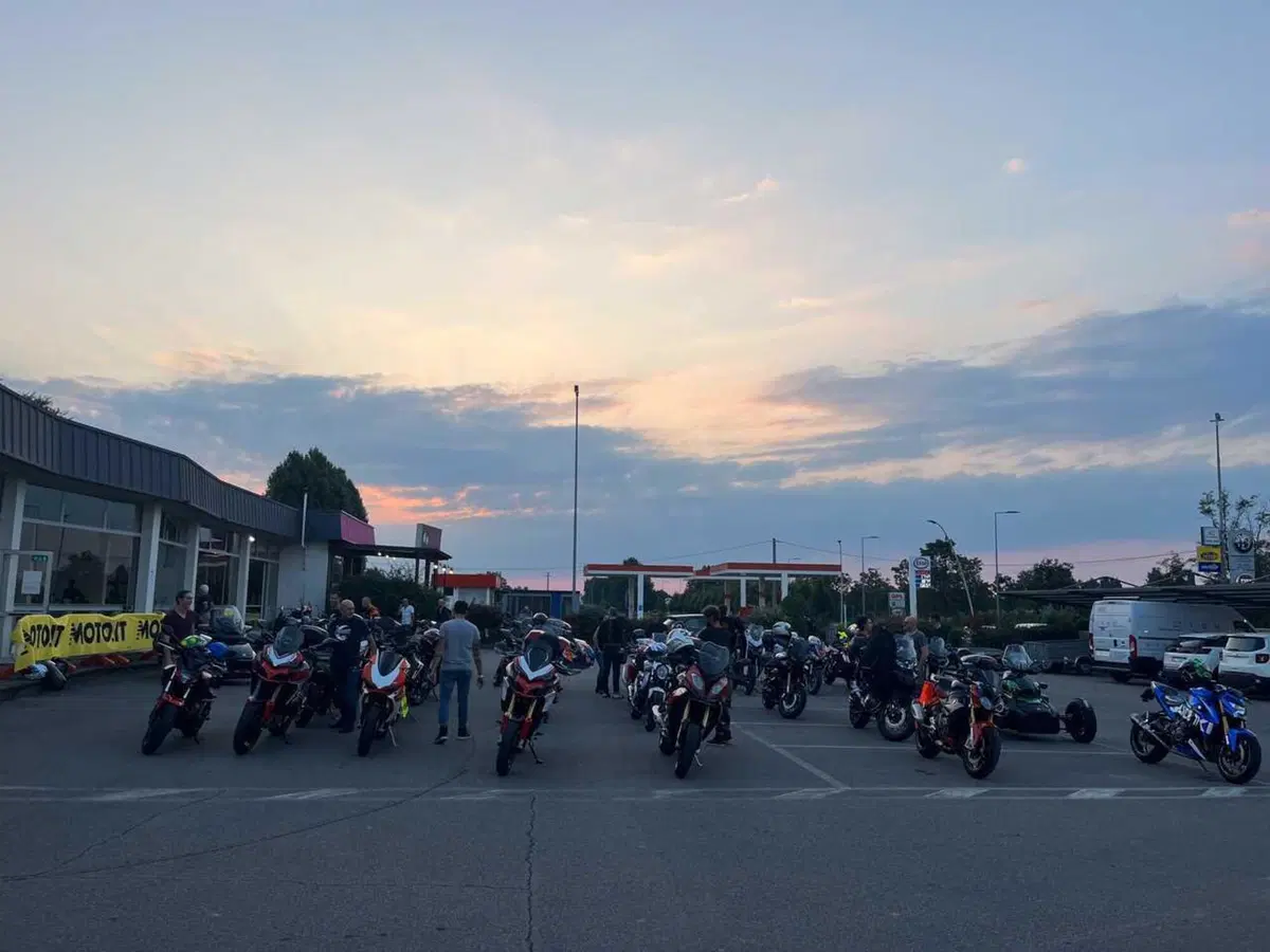 Il 20 luglio torna la Motornight Experience  (7)