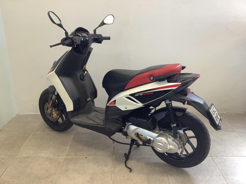 Aprilia SR 50 Motard (2012 - 17) (5)