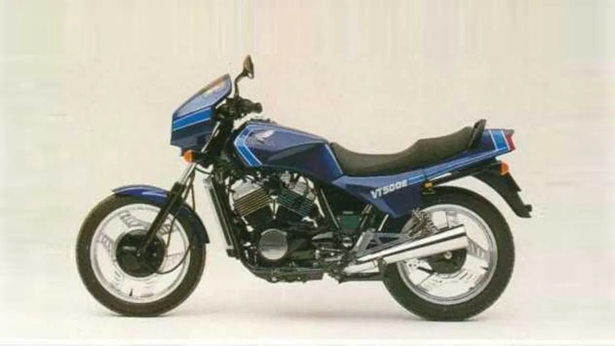 Honda VT 500 CD (1985 - 88)