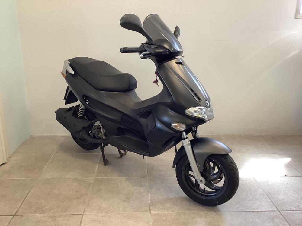 Gilera Runner 125 FX (2)