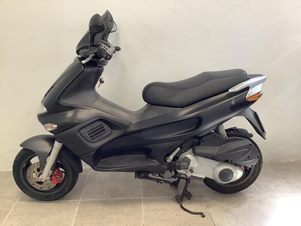 Gilera Runner 125 FX (4)