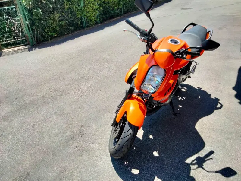 Kawasaki ER-6N (2006 - 09) (3)