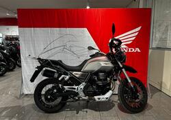 Moto Guzzi V85 TT Travel (2021 - 23) usata