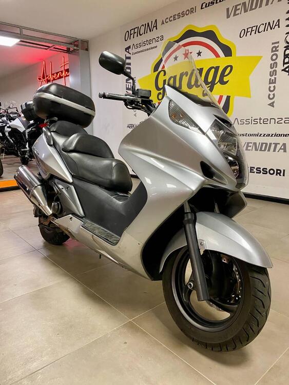 Honda Silver Wing 400 (2006 - 09) (2)