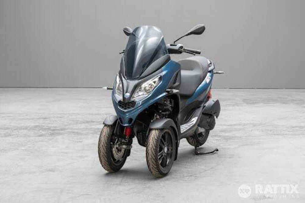 Piaggio MP3 300 Sport ABS Hpe (2021 - 24) (2)