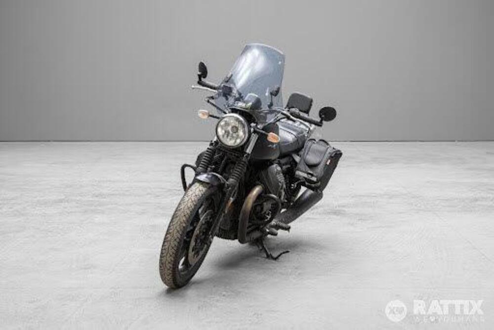 Moto Guzzi V7 III Stone (2017 - 20) (2)