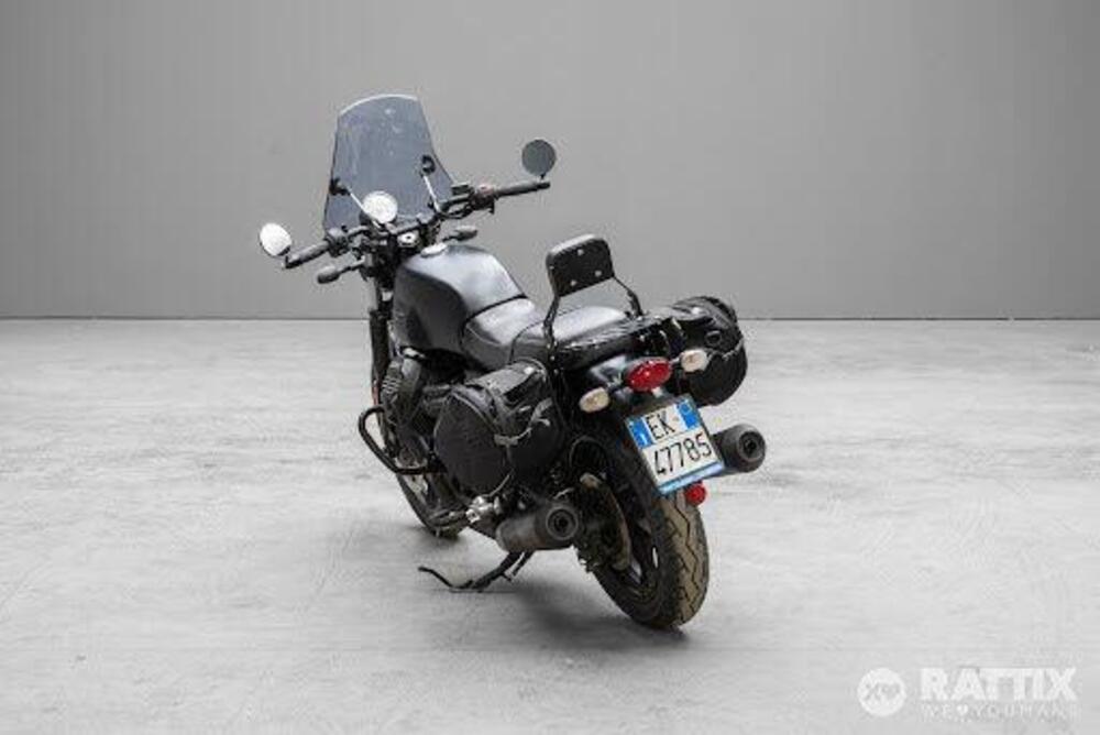 Moto Guzzi V7 III Stone (2017 - 20) (5)