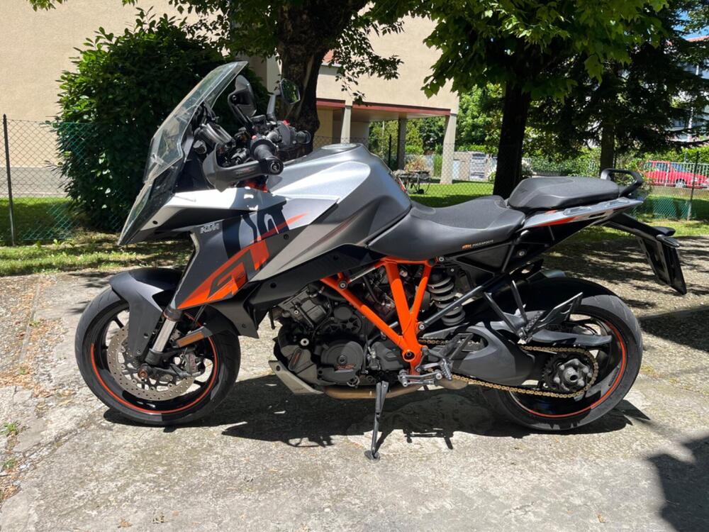 KTM 1290 Super Duke GT ABS (2016 - 18) (2)