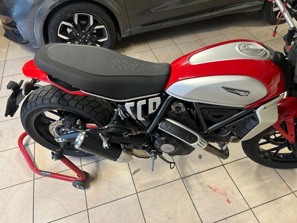 Ducati Scrambler 800 Icon (2023 - 24) (2)