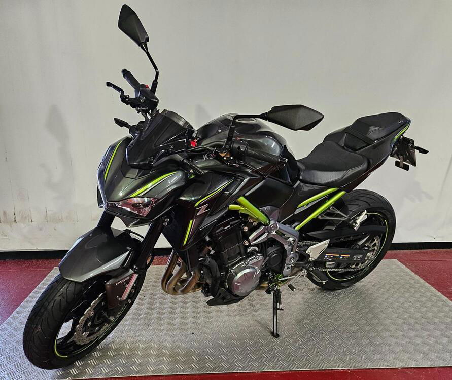 Kawasaki Z 900 Performance (2019) (2)