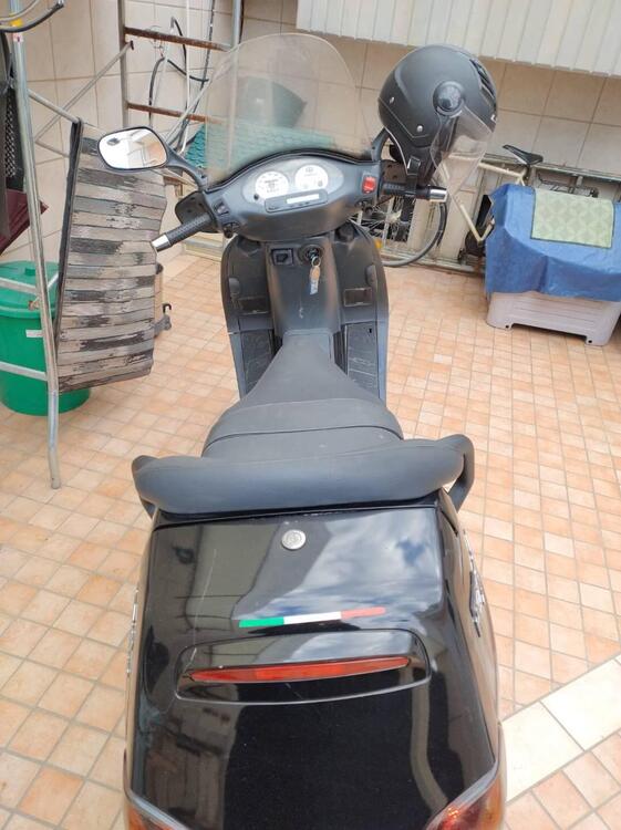 Piaggio Hexagon 180 (1998 - 01) (2)