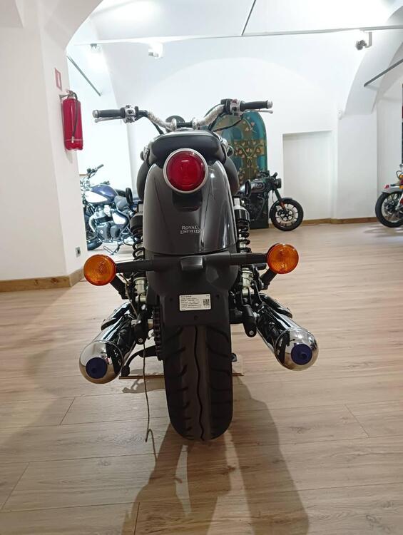 Royal Enfield Super Meteor 650 (2023 - 24) (3)