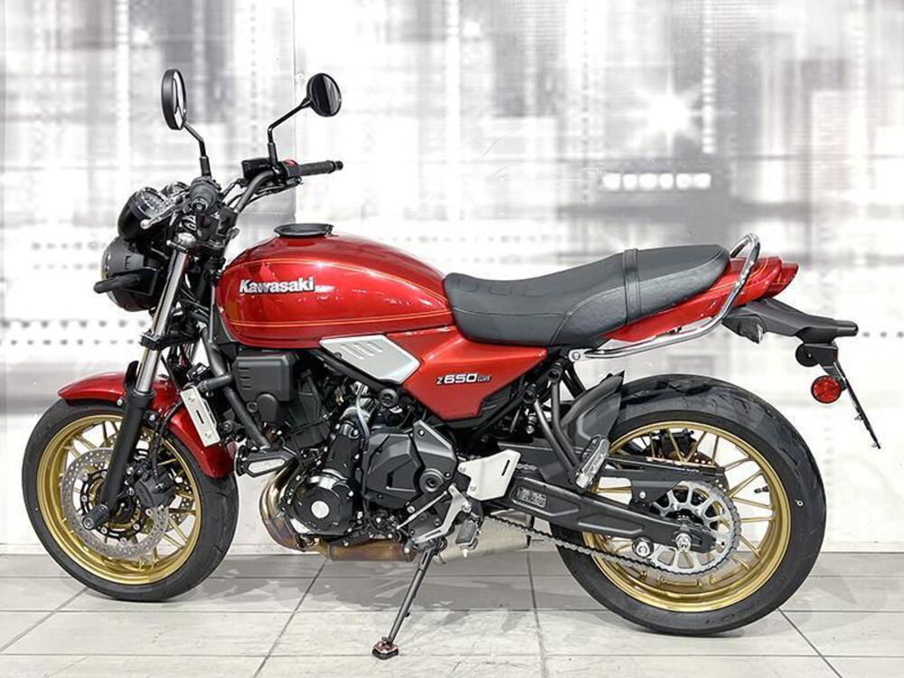 Kawasaki Z 650 RS (2022 - 24) (2)