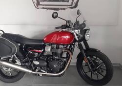 Triumph Street Twin 900 (2019 - 20) usata