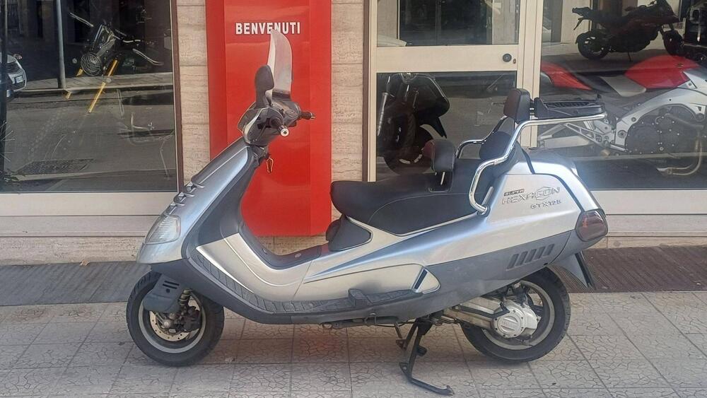 Piaggio Hexagon 125 (1999 - 01) (2)