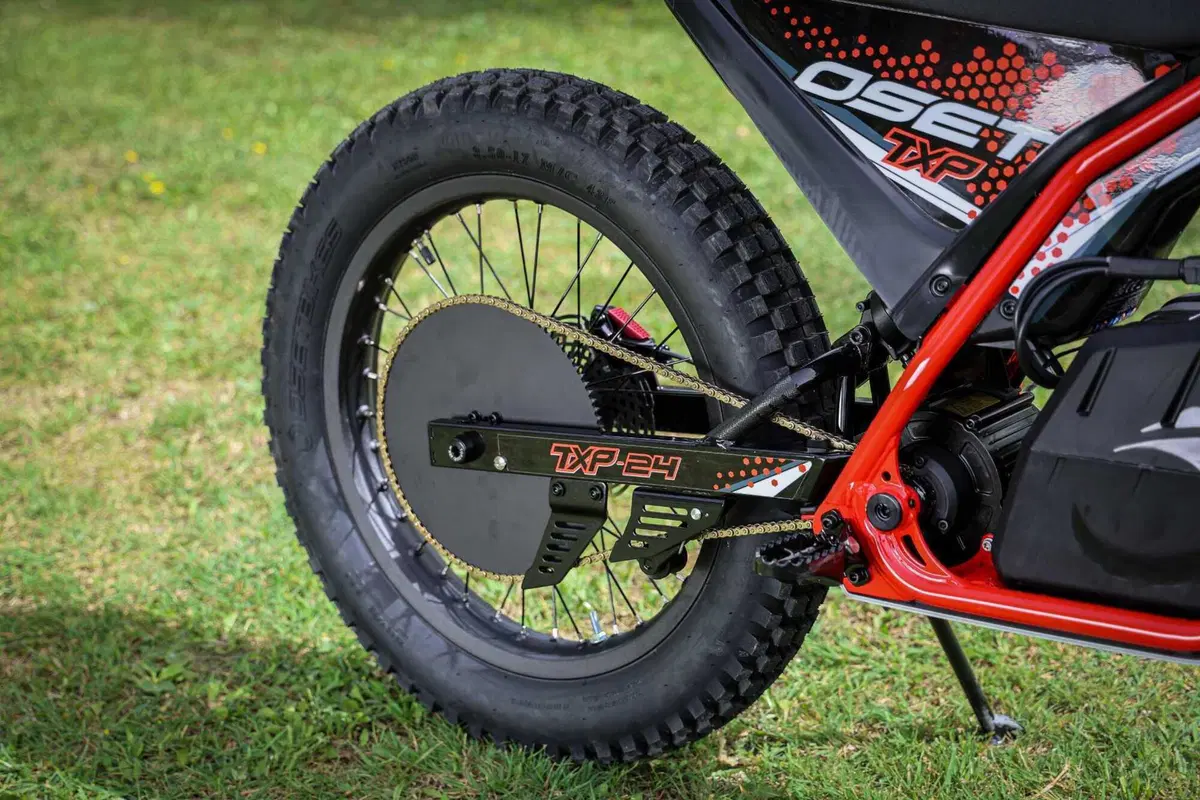 OSET TXP 24 TEST: il giocattolo definitivo di Triumph. La prova, PRO e CONTRO [VIDEO] (24)