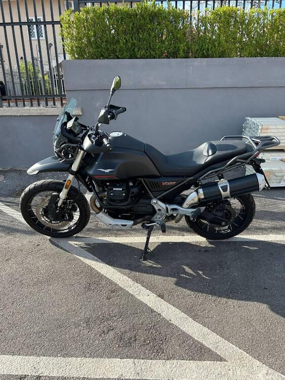 Moto Guzzi V85 TT (2021 - 23)