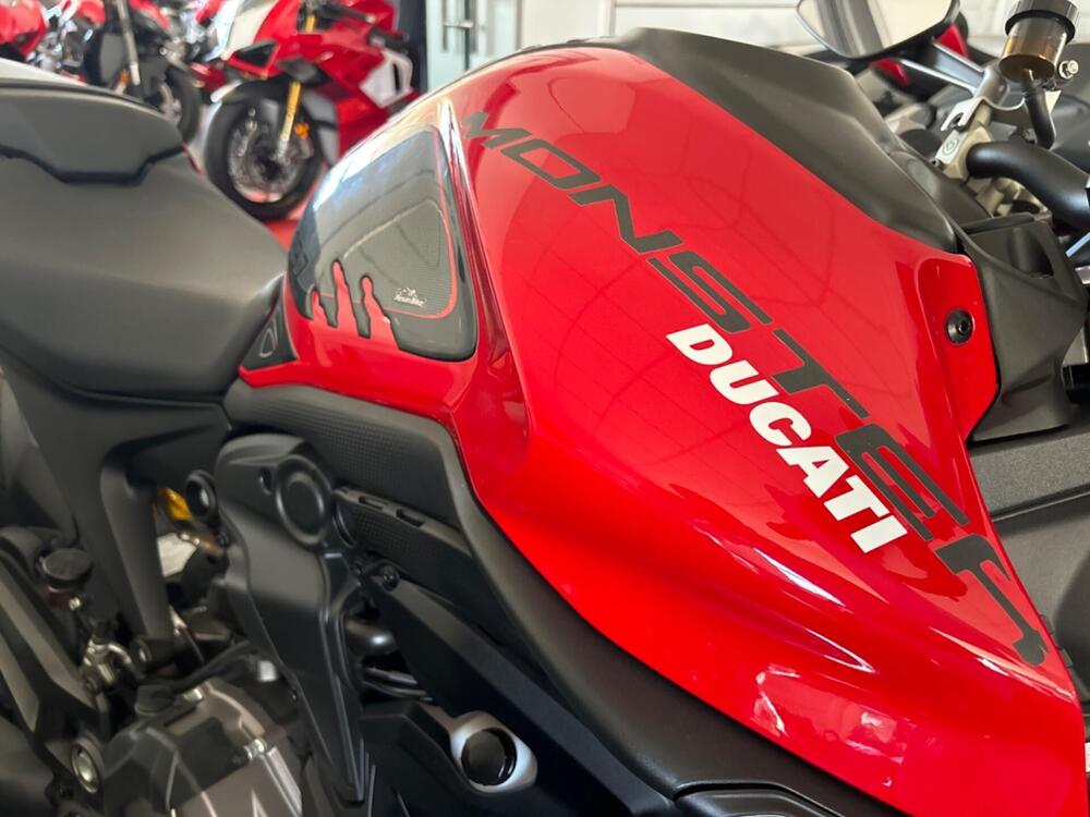 Ducati Monster 937 (2021 - 24) (3)