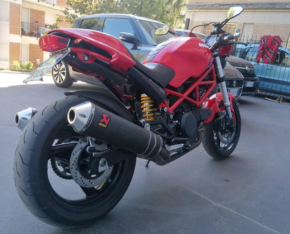 Ducati Monster 695 (2006 - 08) (3)