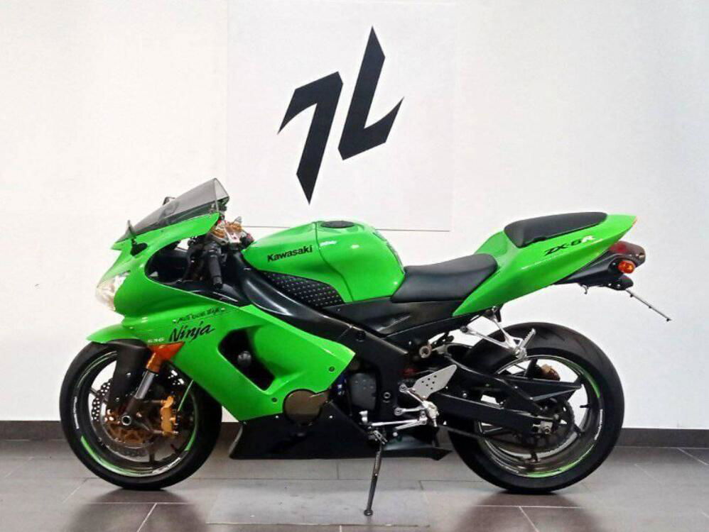 Kawasaki Ninja 600 ZX-6R (2007 - 08) (3)