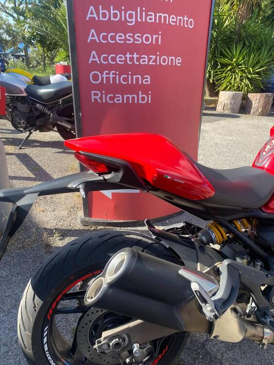 Ducati Monster 821 ABS (2014 - 17) (4)