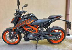 KTM 125 Duke (2021 - 23) usata