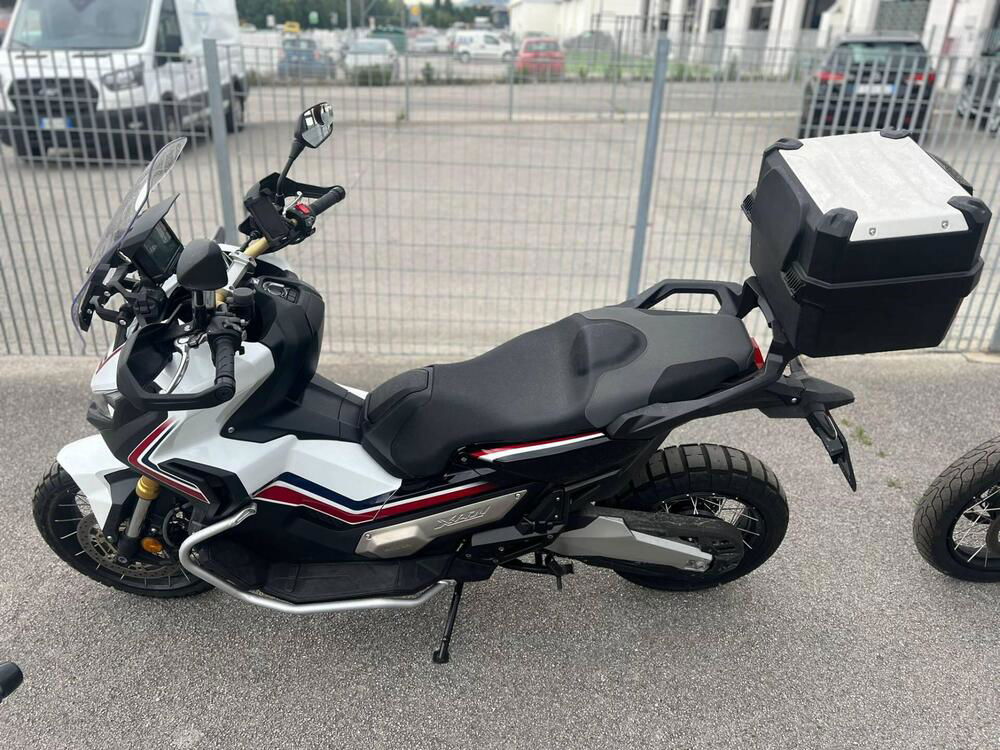 Honda X-ADV 750 (2017) (3)