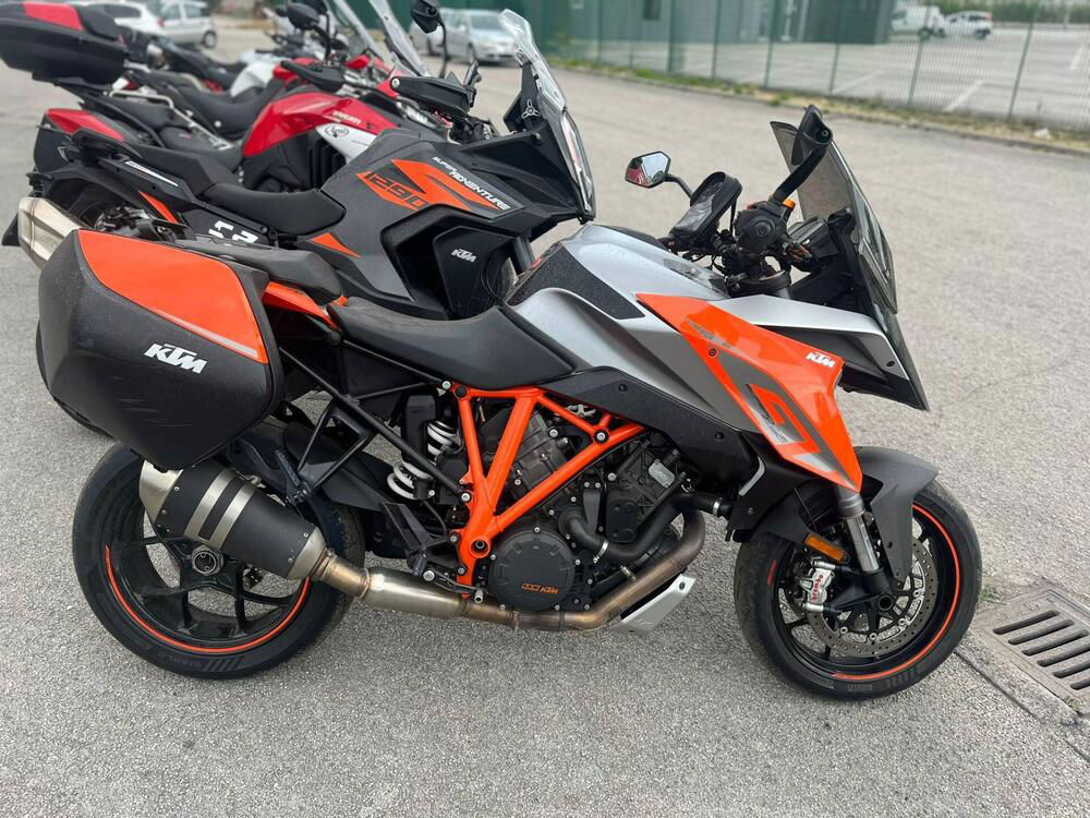 KTM 1290 Super Duke GT ABS (2016 - 18)