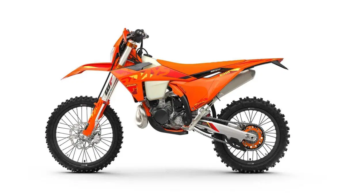 KTM 250 EXC 250 EXC Six Days (2025) (3)