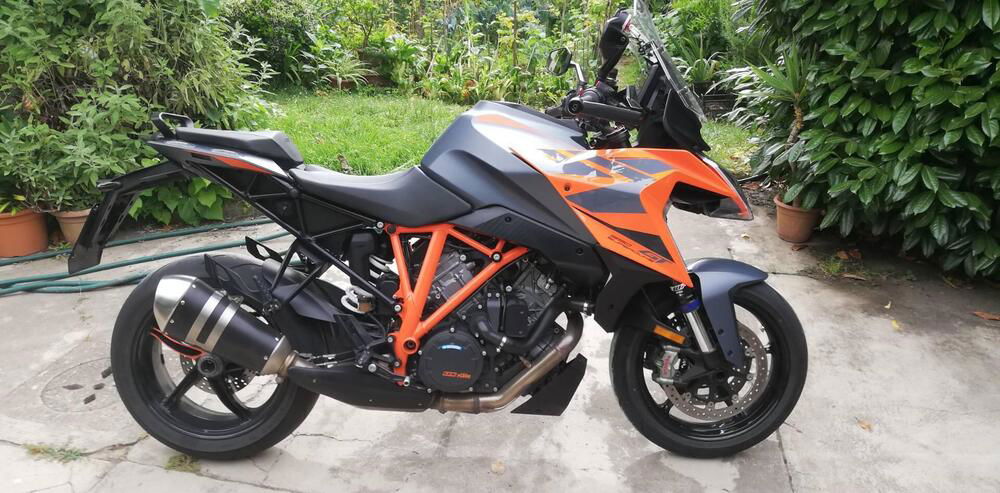 KTM 1290 Super Duke GT (2022 - 24)