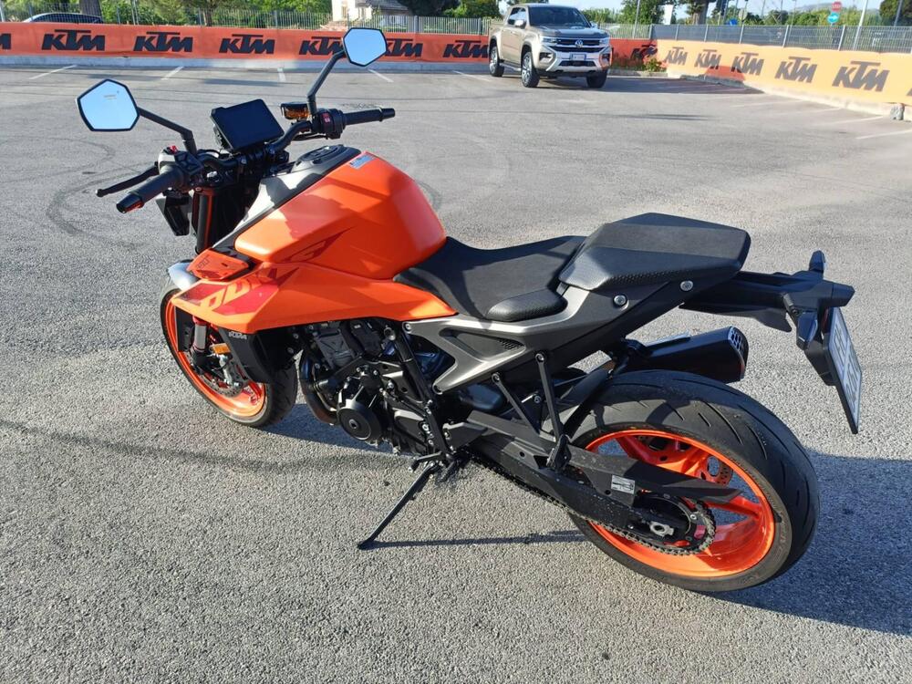 KTM 990 Duke (2024) (3)