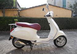 Vespa Primavera 50 2T (2014 - 17) usata