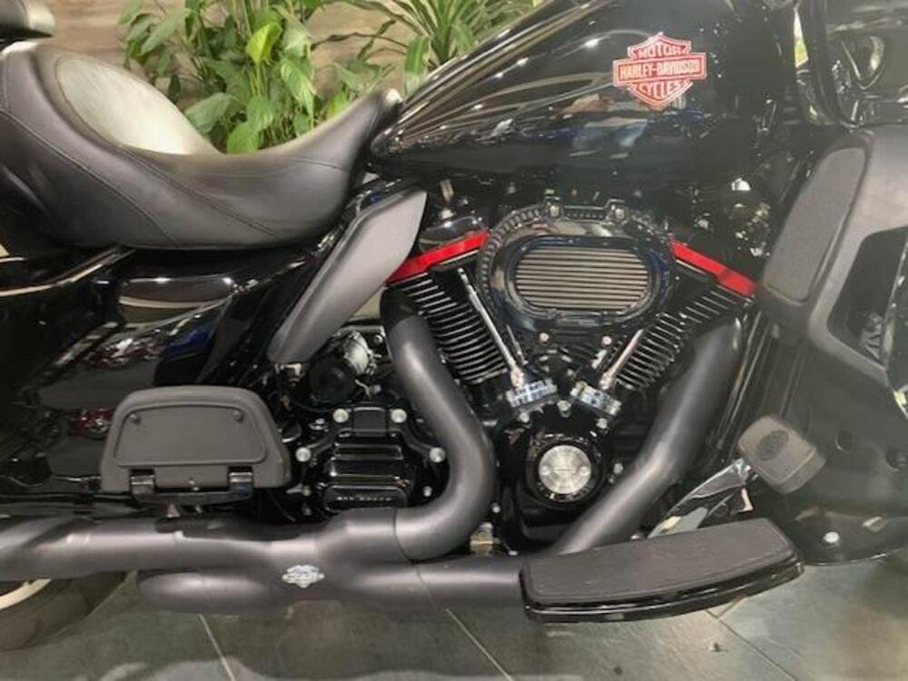 Harley-Davidson 114 Road Glide Limited (2020) - FLTRK (3)