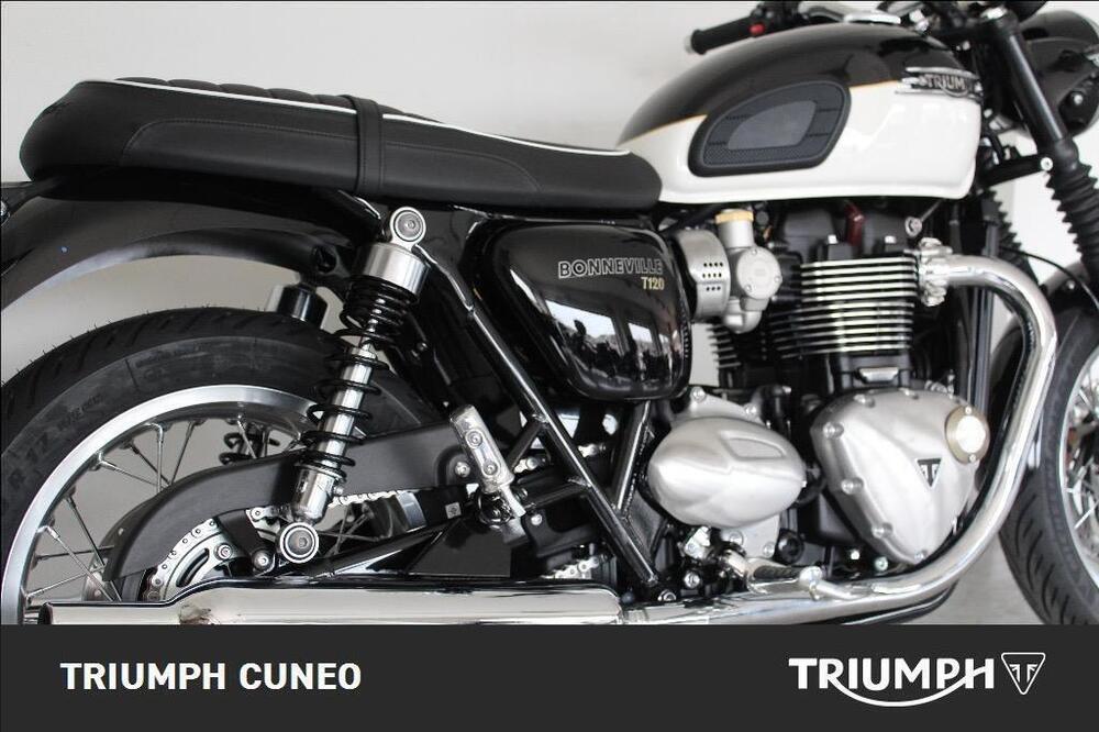 Triumph Bonneville T120 (2021 - 24) (4)