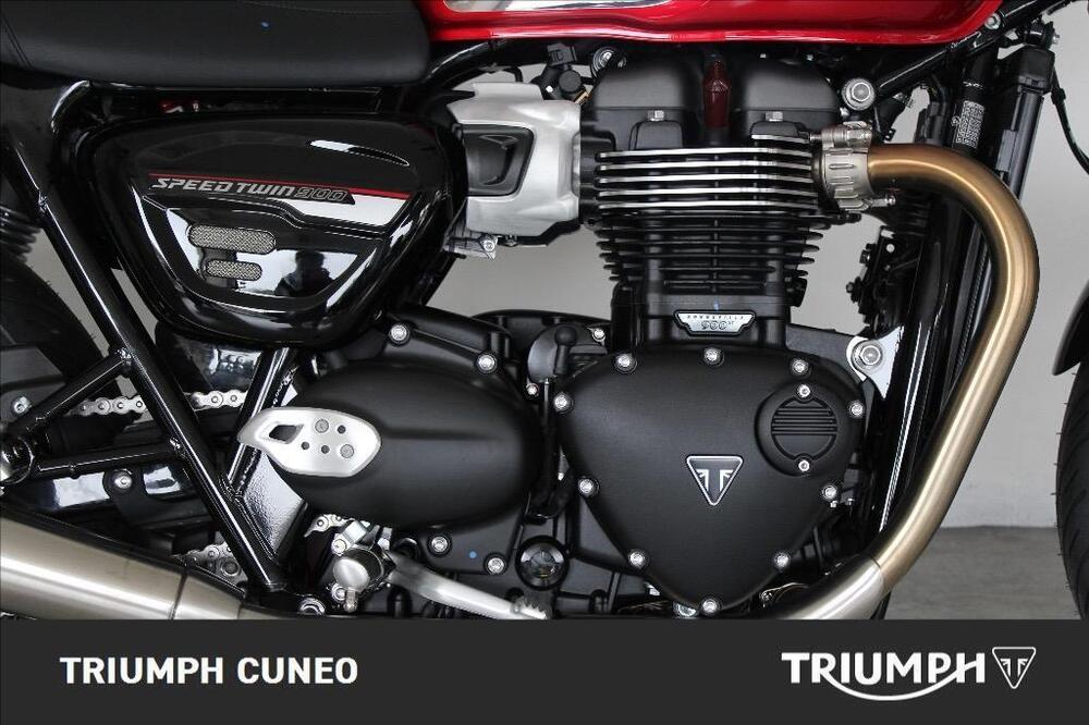 Triumph Speed Twin 900 (2023 - 24) (2)