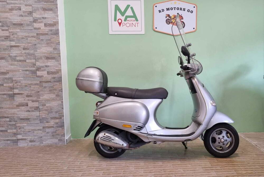 Vespa 150 ET4 (2002 - 04)