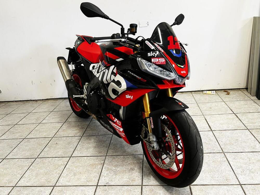 Aprilia Tuono 1100 V4 Factory (2021 - 24) (5)