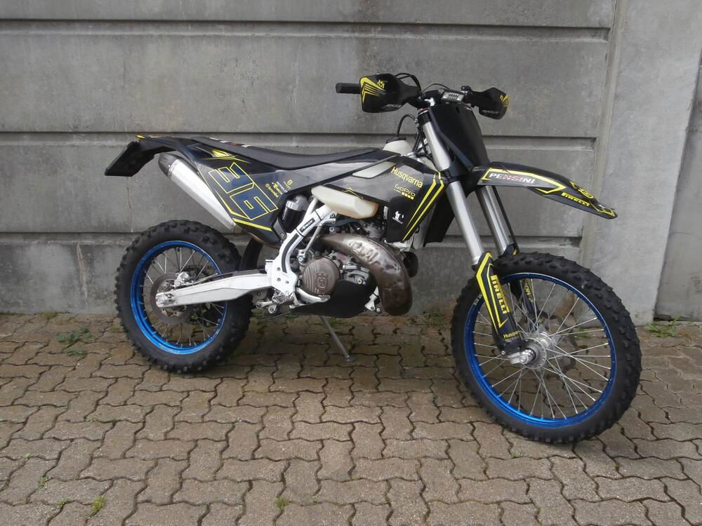 Husqvarna TE 300i (2019) (3)