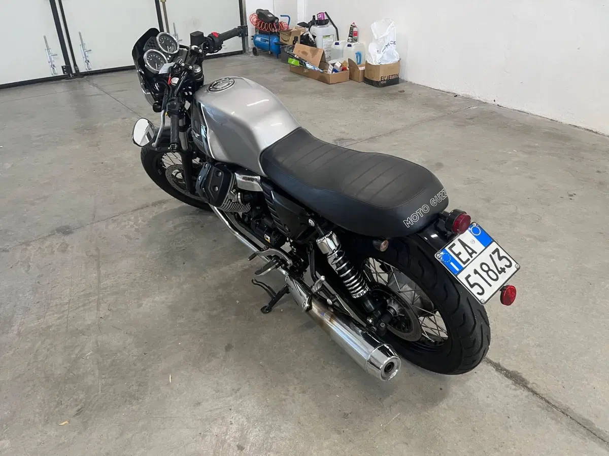 Moto Guzzi V7 Special (2012 - 14) (8)