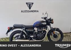 Triumph Bonneville T100 Stealth Edition (2024) usata