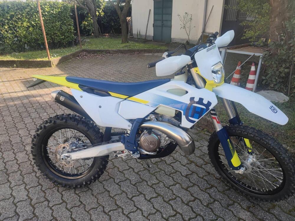 Husqvarna TE 300 (2024)