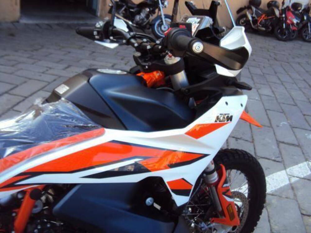 KTM 890 Adventure R (2023 - 24) (3)