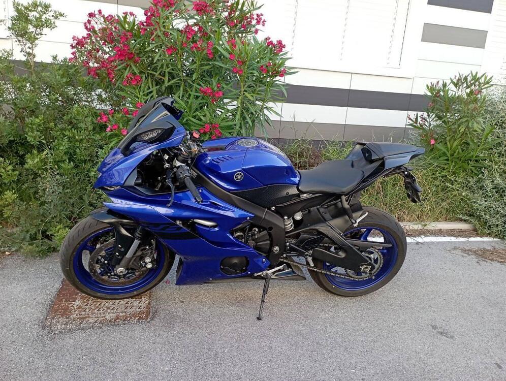 Yamaha YZF R6 (2017 - 20) (3)