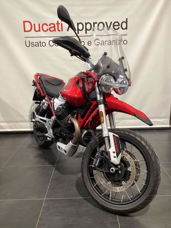 Moto Guzzi V85 TT (2021 - 23) (2)