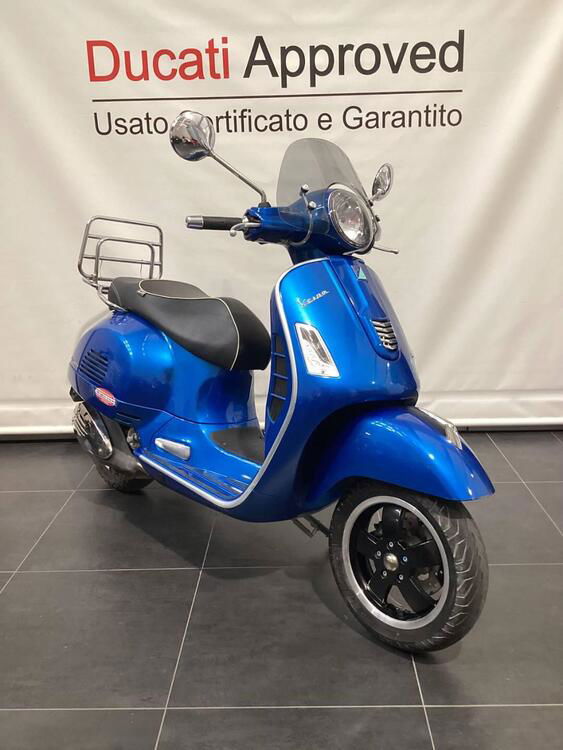 Vespa GTS 300 ABS (2014 - 16) (2)