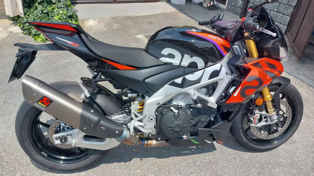 Aprilia Tuono 1100 V4 Factory (2021 - 24)