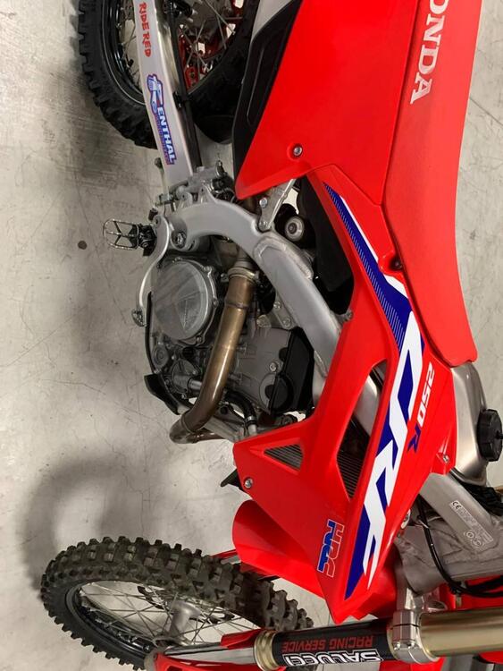 Honda CRF 250 R (2022) (5)